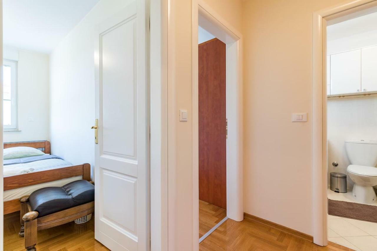 Apartment Klara Pula Exteriör bild